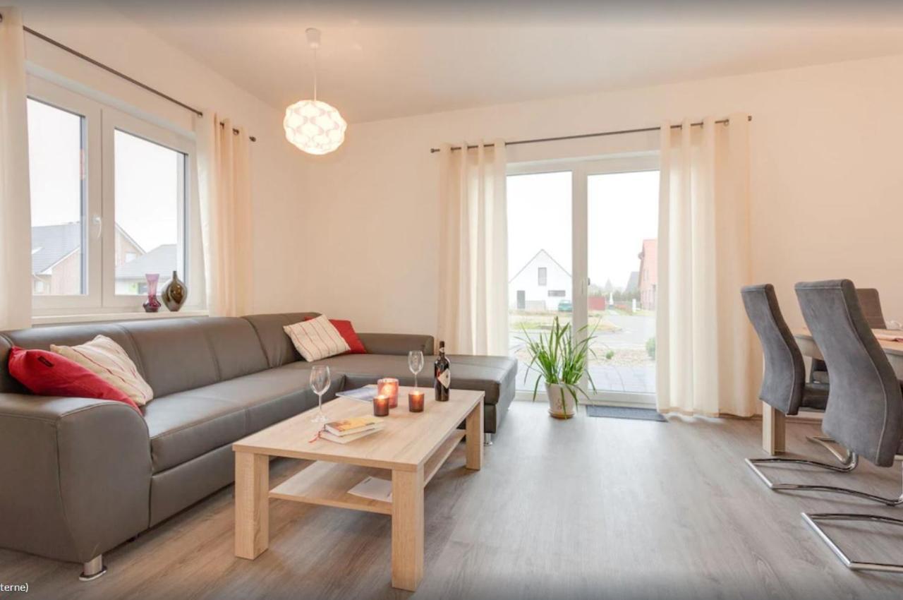 Ferienhaus Wellenreiter 지로우 외부 사진