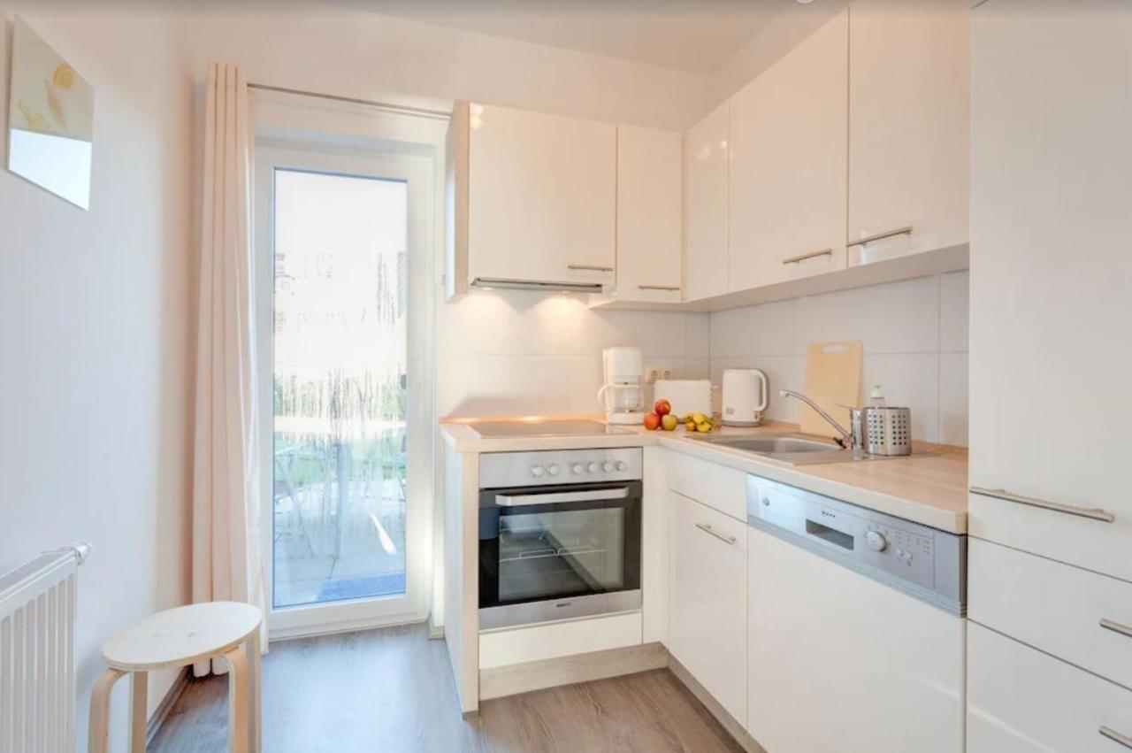 Ferienhaus Wellenreiter 지로우 외부 사진